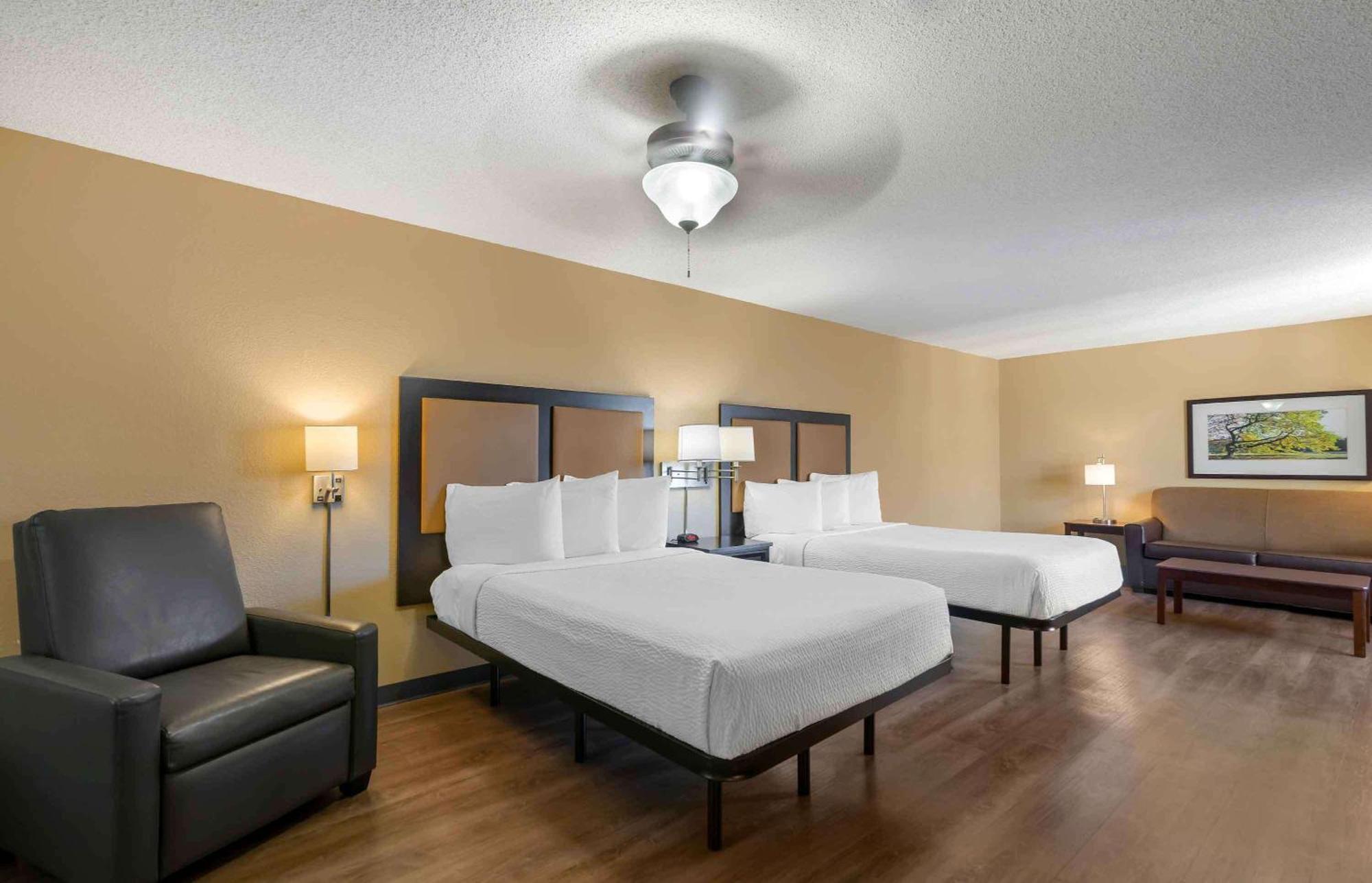Extended Stay America Suites - St Petersburg - Clearwater - Executive Dr Largo Exterior photo