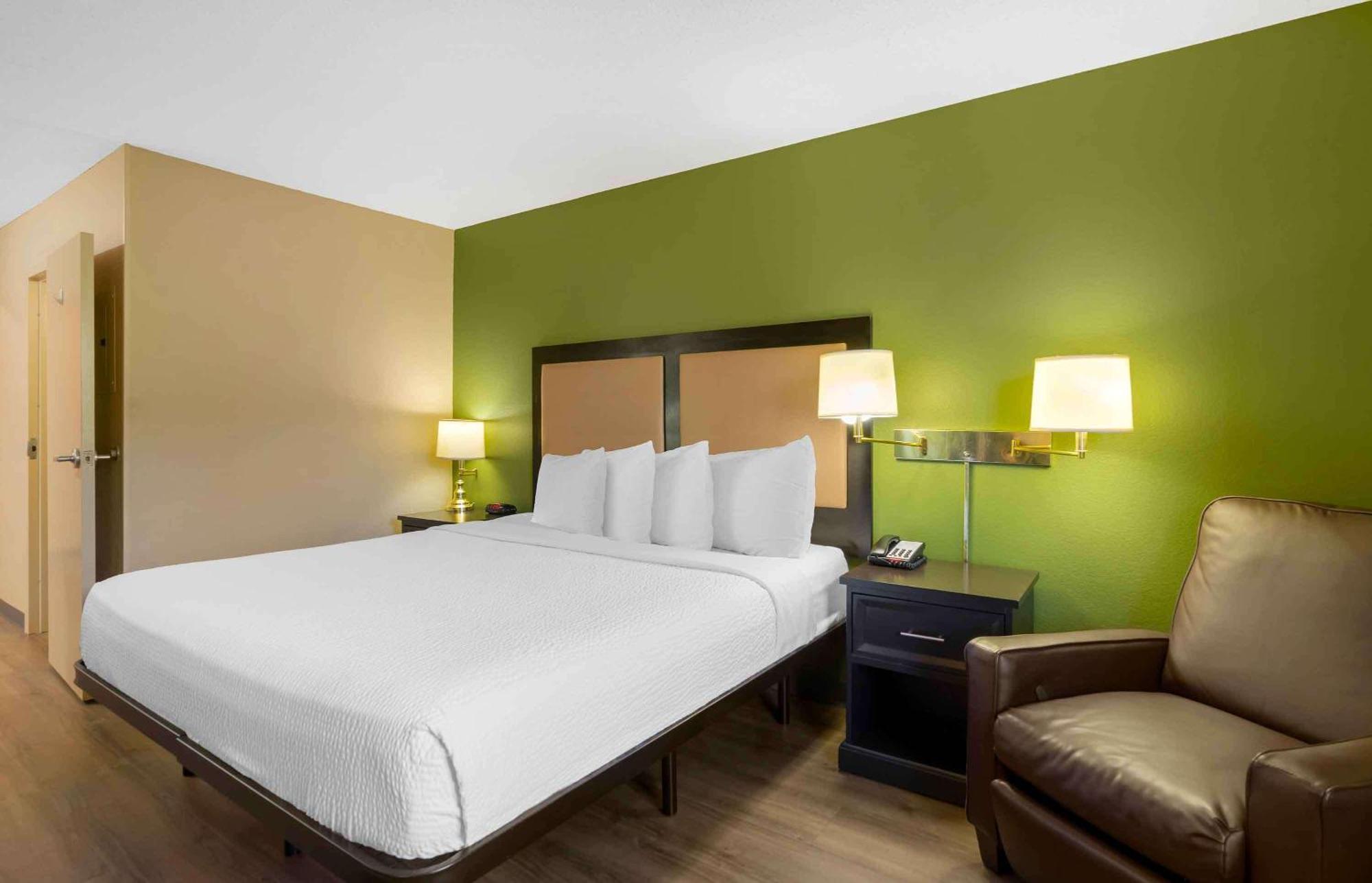 Extended Stay America Suites - St Petersburg - Clearwater - Executive Dr Largo Exterior photo