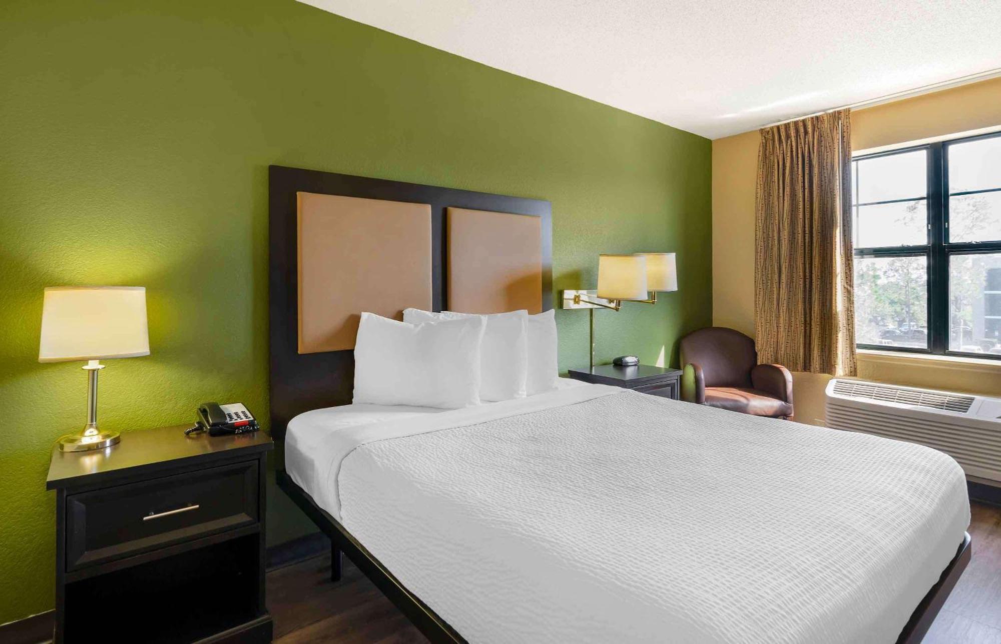 Extended Stay America Suites - St Petersburg - Clearwater - Executive Dr Largo Exterior photo