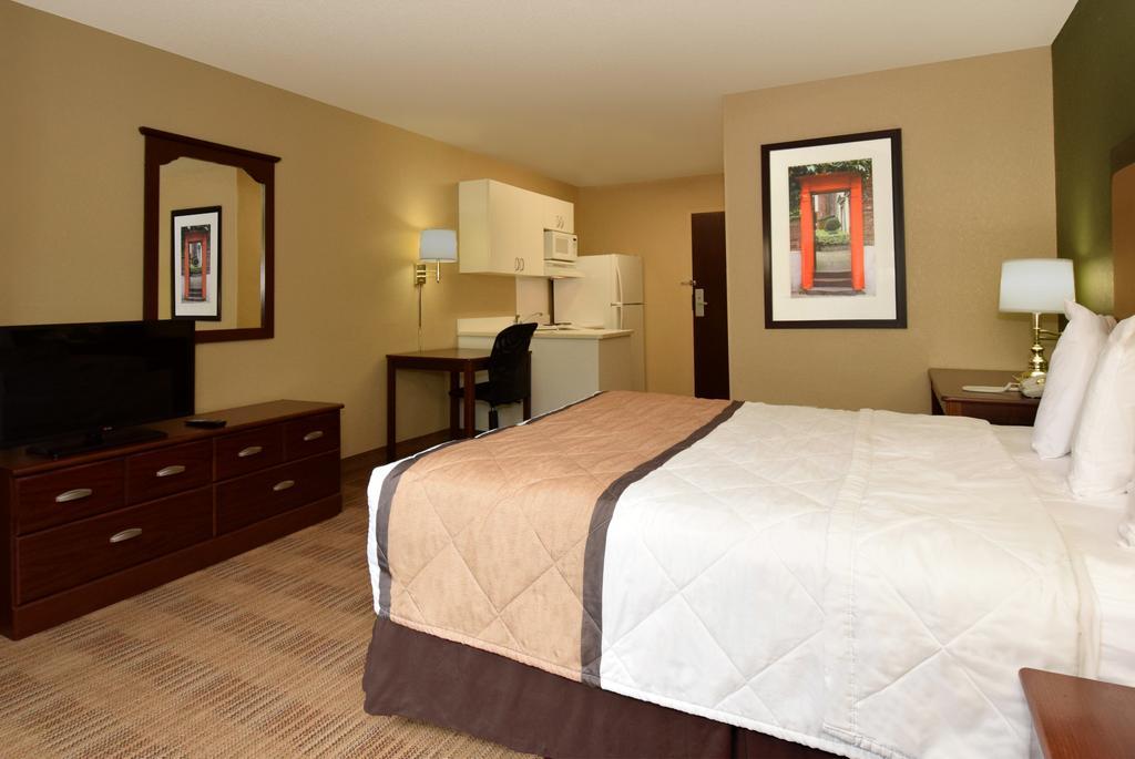 Extended Stay America Suites - St Petersburg - Clearwater - Executive Dr Largo Exterior photo