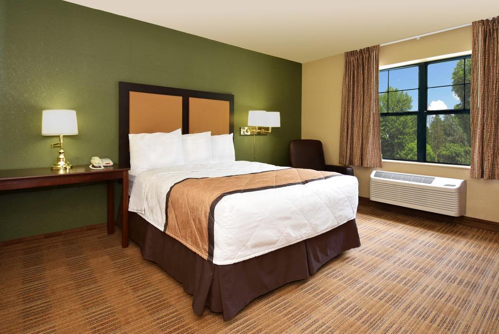 Extended Stay America Suites - St Petersburg - Clearwater - Executive Dr Largo Exterior photo